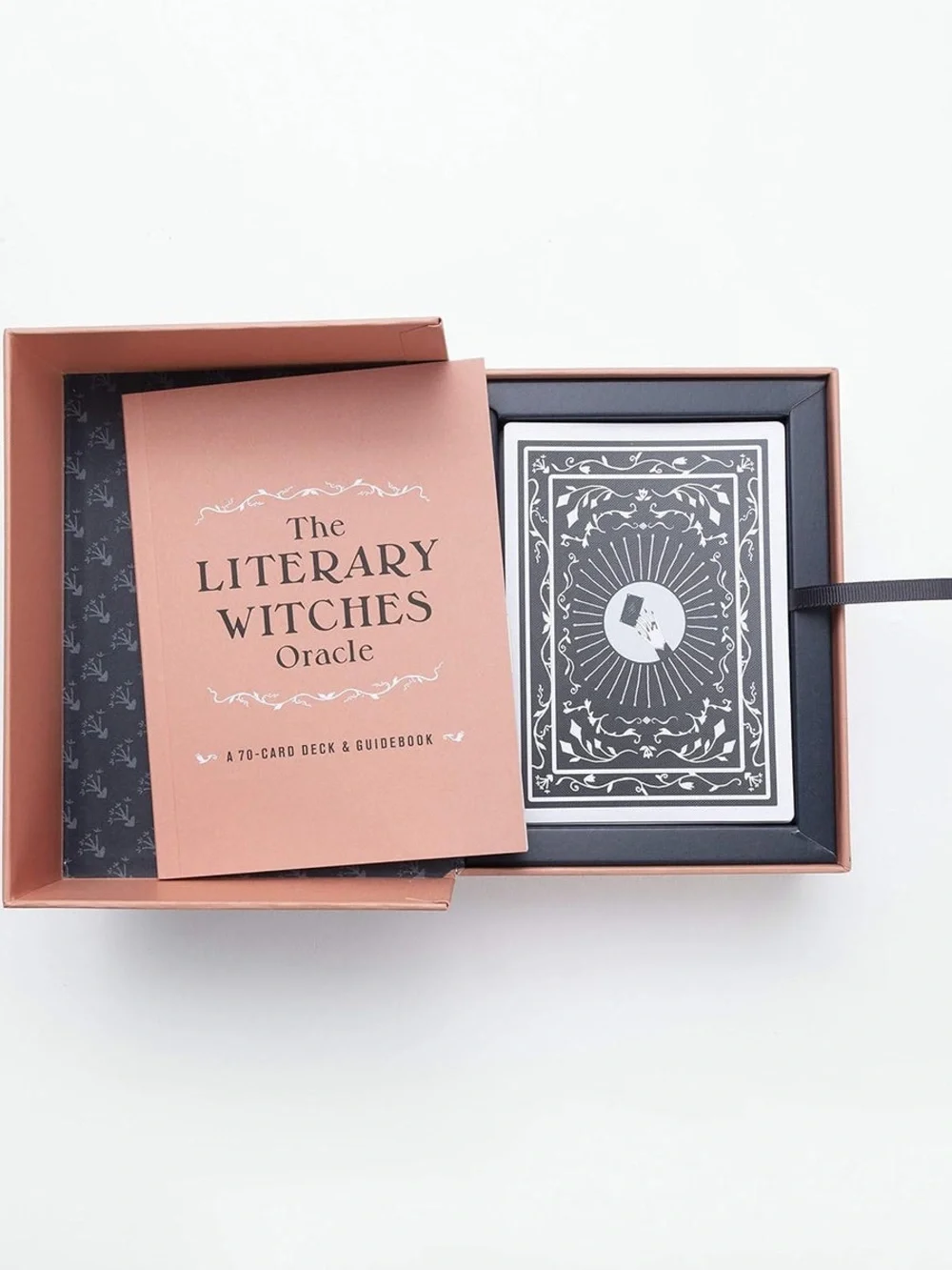 The Literary Witches Oracle Deck - Picture 3 of 5